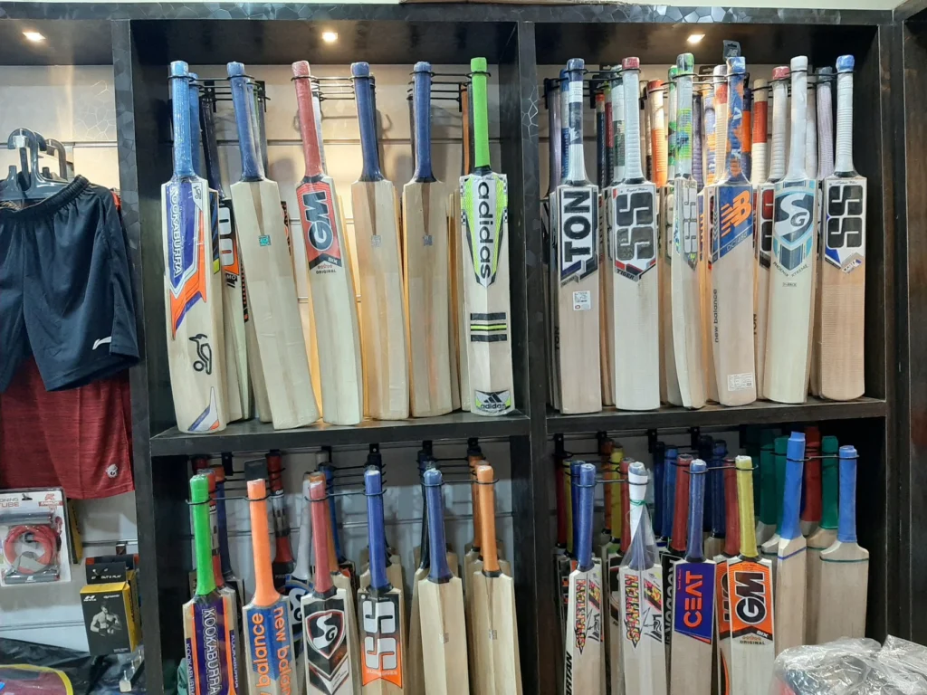 r-j-sports-valasaravakkam-chennai-cricket-bat-dealers-mrf-08uvkmcdza