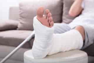 orthopaedic-doctors-attr-sports-fracture-rehabilitation-hos1115-4